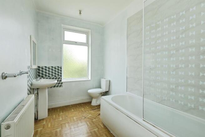 2 bed Terraced for sale Image 7