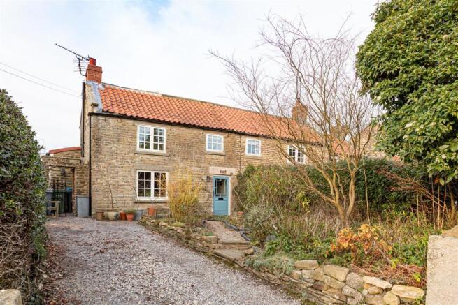 Willow_Cottage_HD_03.jpg
