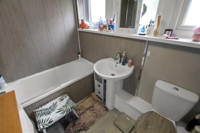 Bathroom/WC