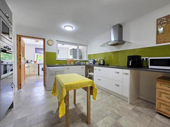 Fairlea Crescent, Northam photo 4