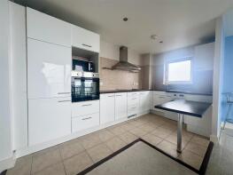 87, Lady Isle House, Ferry Court, Grangetown, Cardiff CF11 0JJ