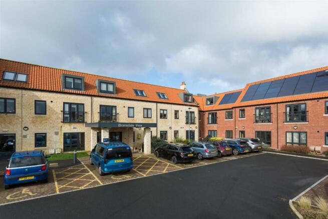 29 Bransdale View-02.jpg