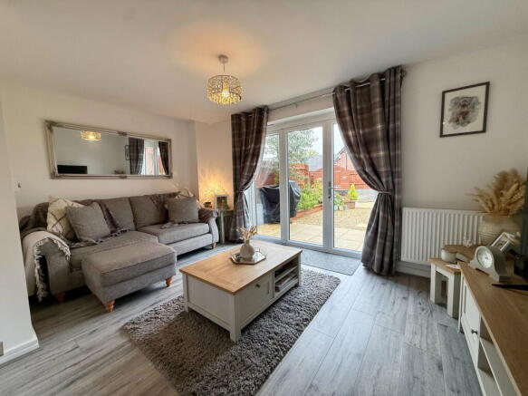 Cobalt Lane, Swadlincote photo 4
