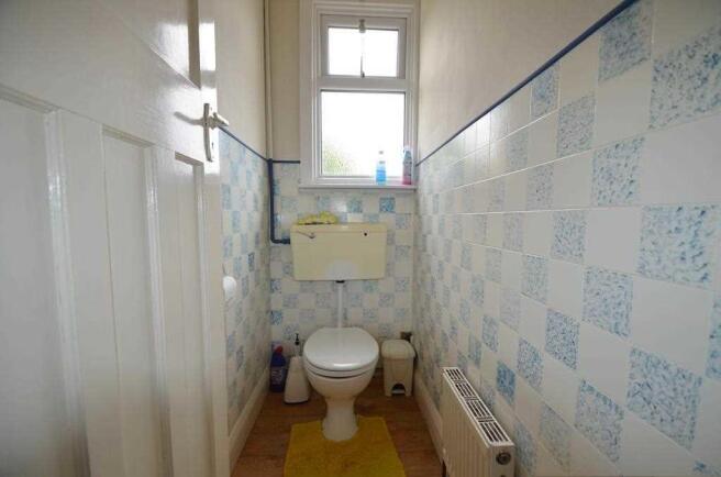 SEPARATE WC