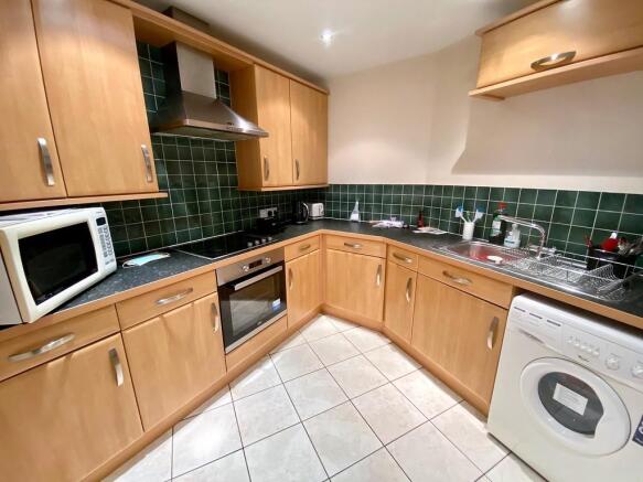 Shaped Kitchen