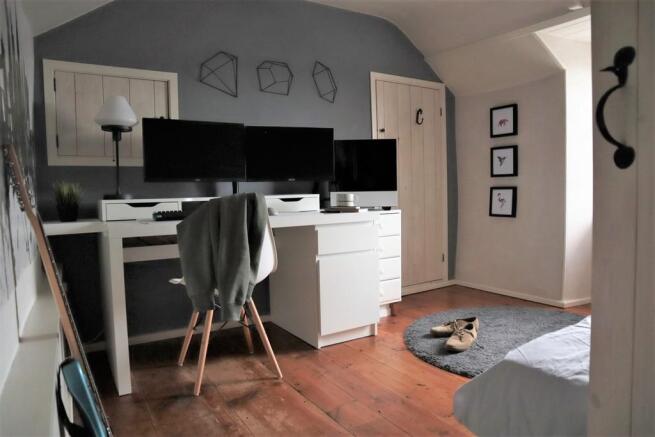 Photo 7