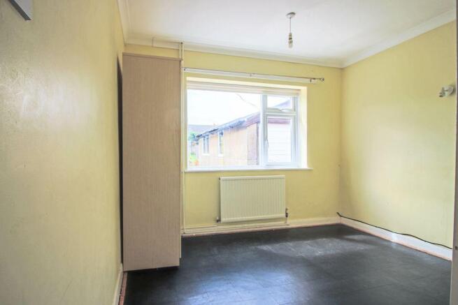 Bedroom 2 (Double)