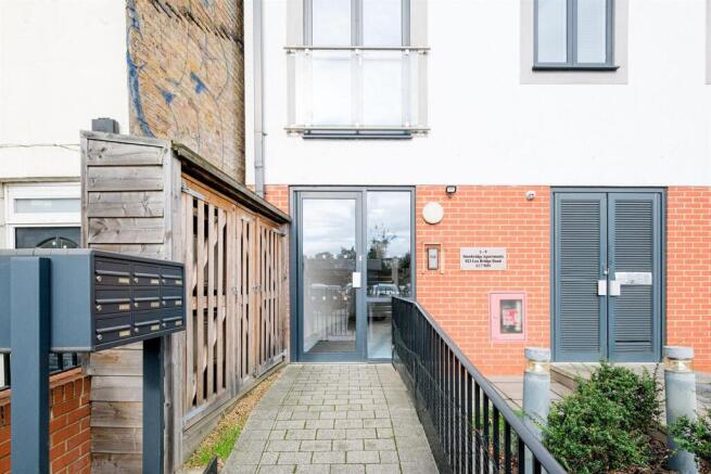 Flat 3, Stowbridge Apartments-17_web.jpg