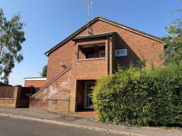 58, Hellyer Way, Bourne End SL8 5XN