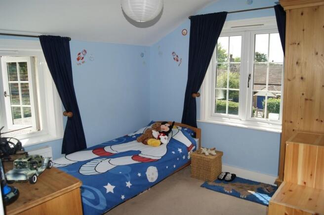 Photo 9