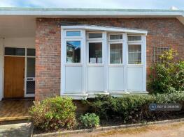 2, Perifield, London SE21 8NG