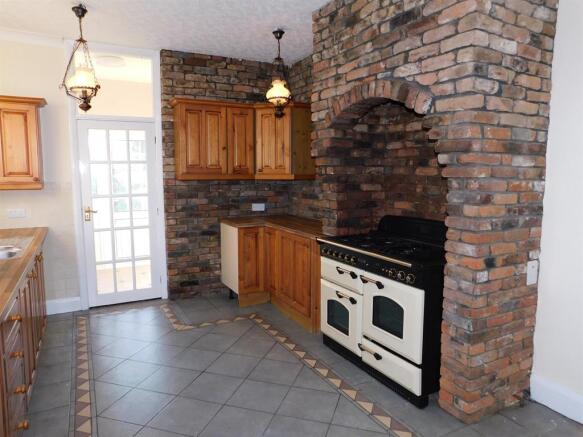 Kitchen 4