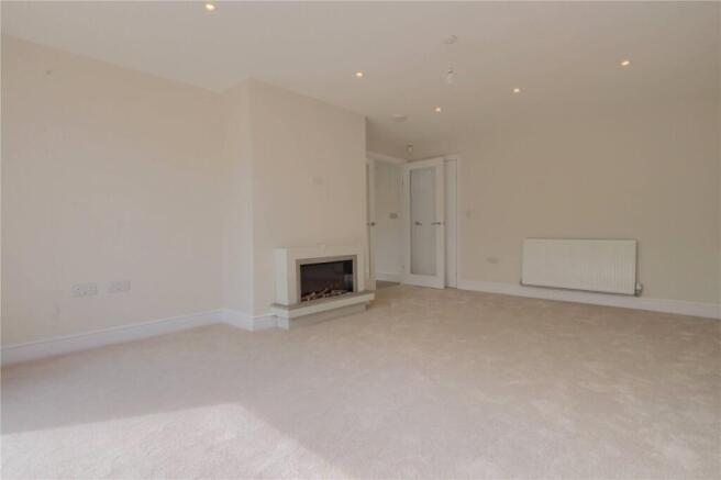 2 bed Bungalow for sale Image 8