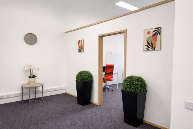 Photo 3