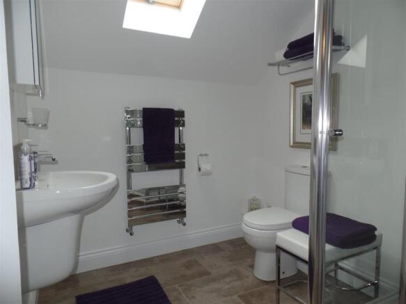 En suite Shower Room