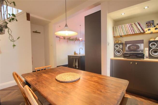 3 bed Semi-Detached for sale Image 12