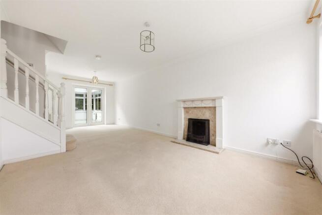 Sitting & Dining Room