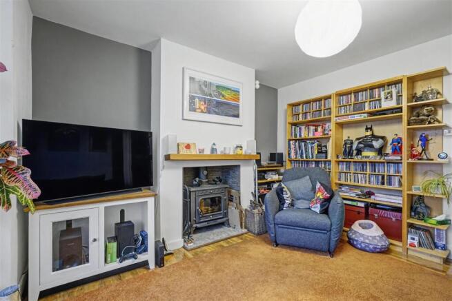 Lounge 1_2.jpeg