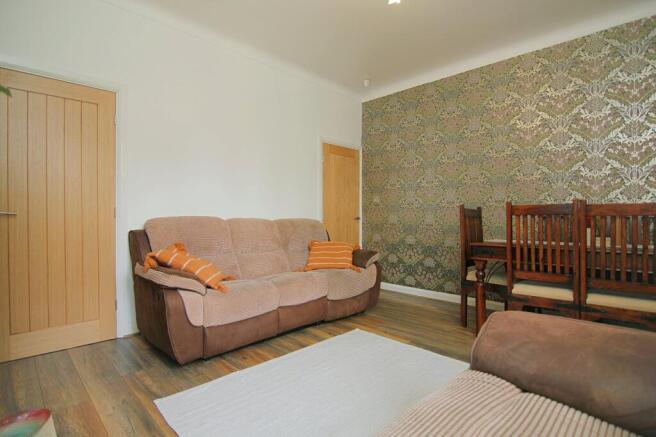 3 bed Terraced for sale Image 11