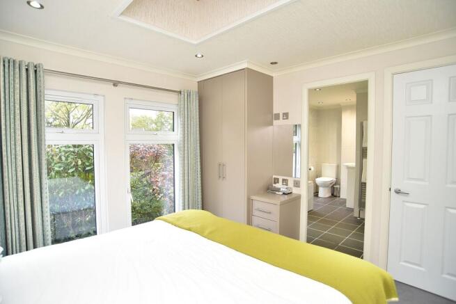 3 bed Lodge for sale Image 11