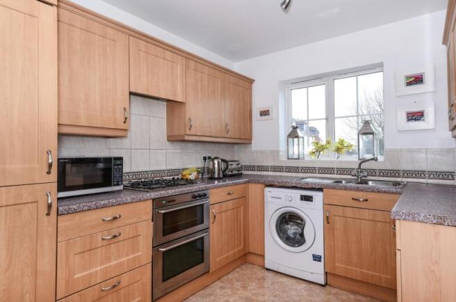 7 Caspian Close