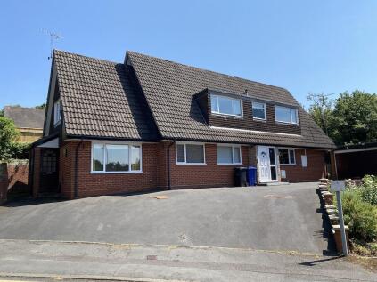 PEDMORE - White Close, Old Ham Lane