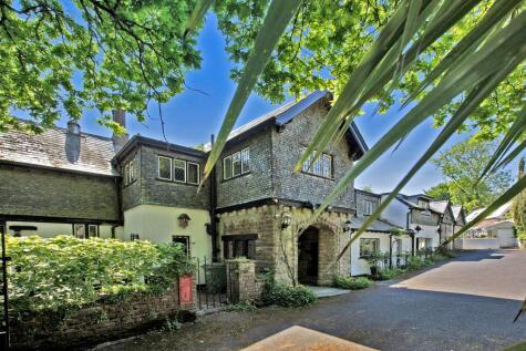 Babbacombe Road, Torquay, TQ1 2QG