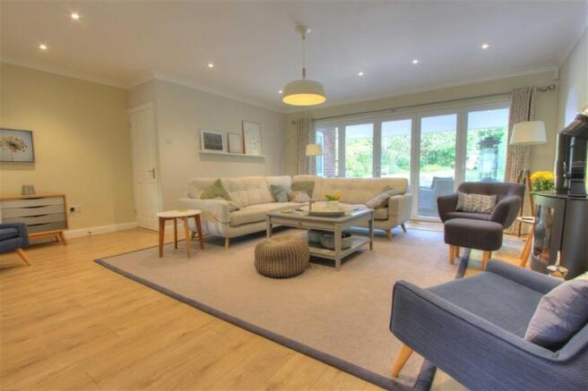 Sitting Room: