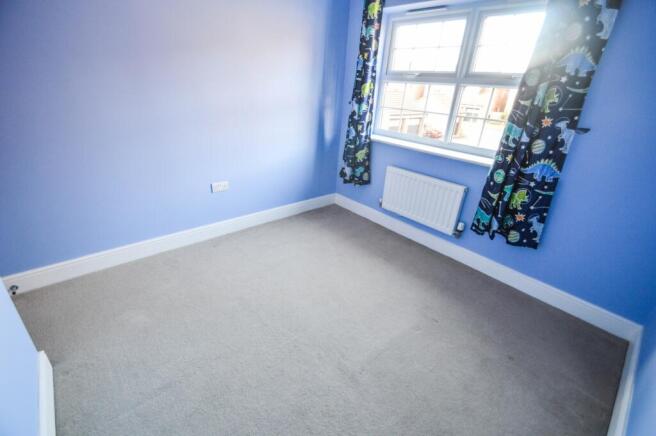 4 bed Terraced to rent Image 9