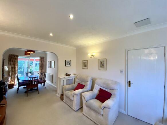 SITTING ROOM