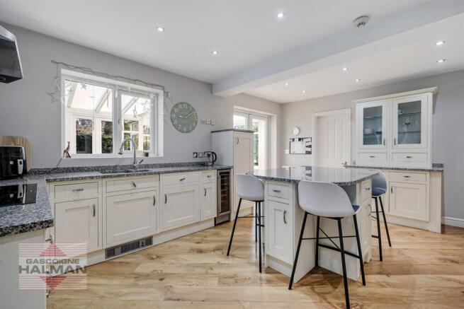 Breakfast Kitchen