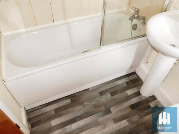 1 bed Apartment to rent Image 4