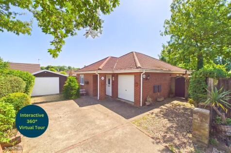 Finchley Close, Barton-Upon-Humber, DN18