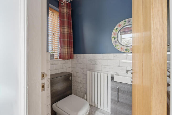 3 bed Detached for sale Image 4