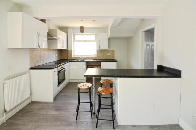 Kitchen/Dining