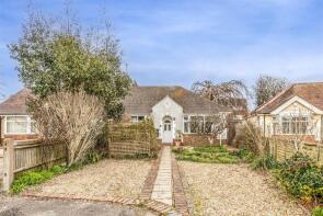 60, Henty Road, Gaisford, Worthing BN14 7HF
