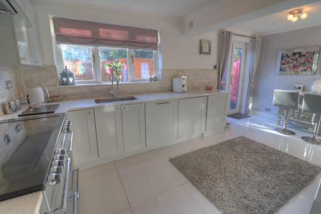 breakfast kitchen 1