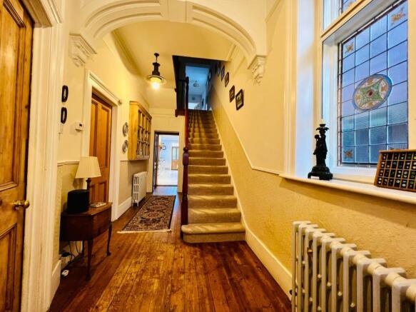 Entrance Hall.jpeg