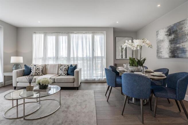 8474415-interior02.jpg