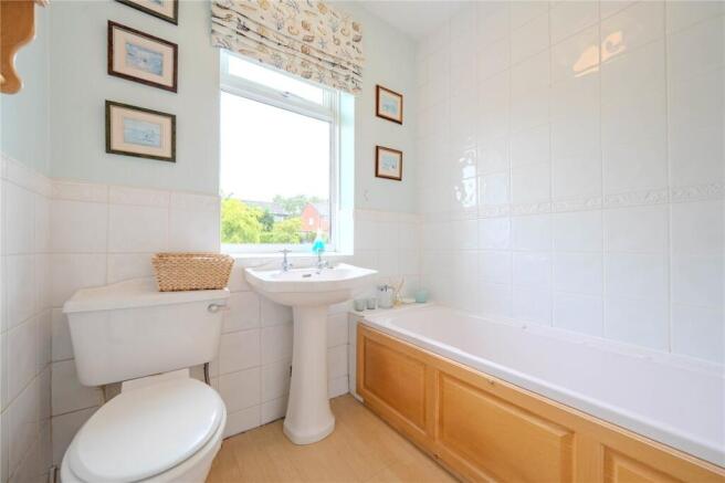2 bed Bungalow for sale Image 11