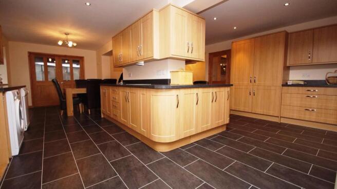 Kitchen/Diner/Family