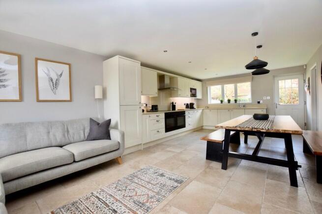 Kitchen/Dining Ro...