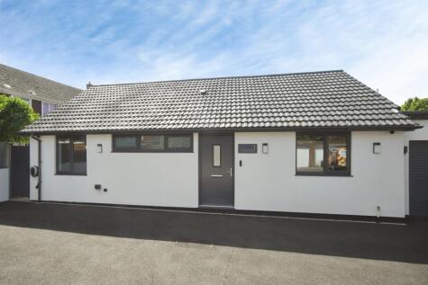 Laxton Close, TAUNTON