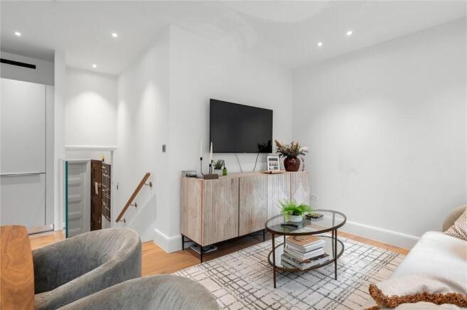 Kitchen/ Living Area
