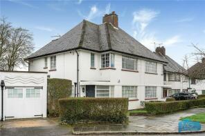 11, Howard Walk, East Finchley, London N2 0HB