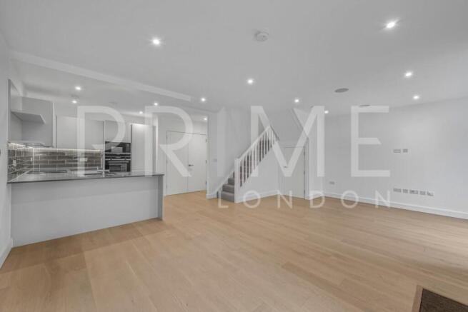 RECEPTION&KITCHEN1 (1).jpg