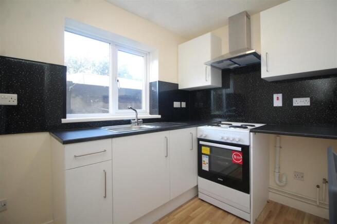 kitchen .JPG