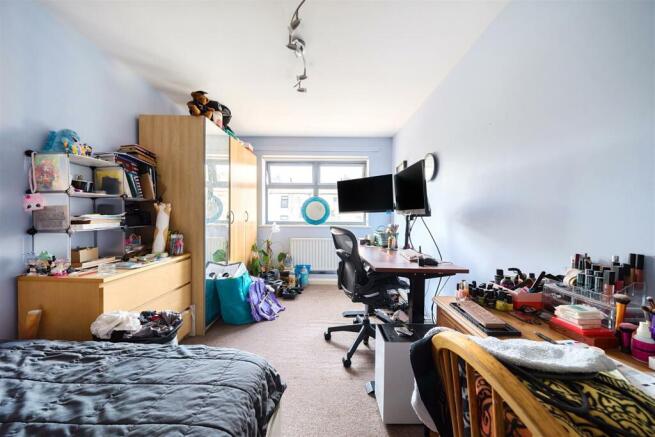 Main Bedroom: