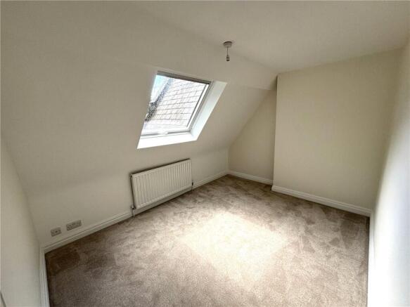 2 bed Semi-Detached to rent Image 7