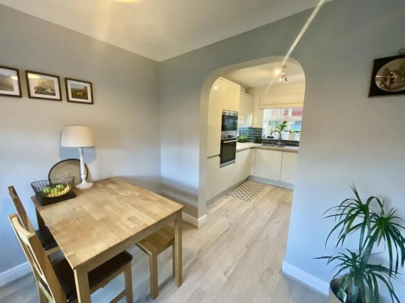 10. Dining kitchen
